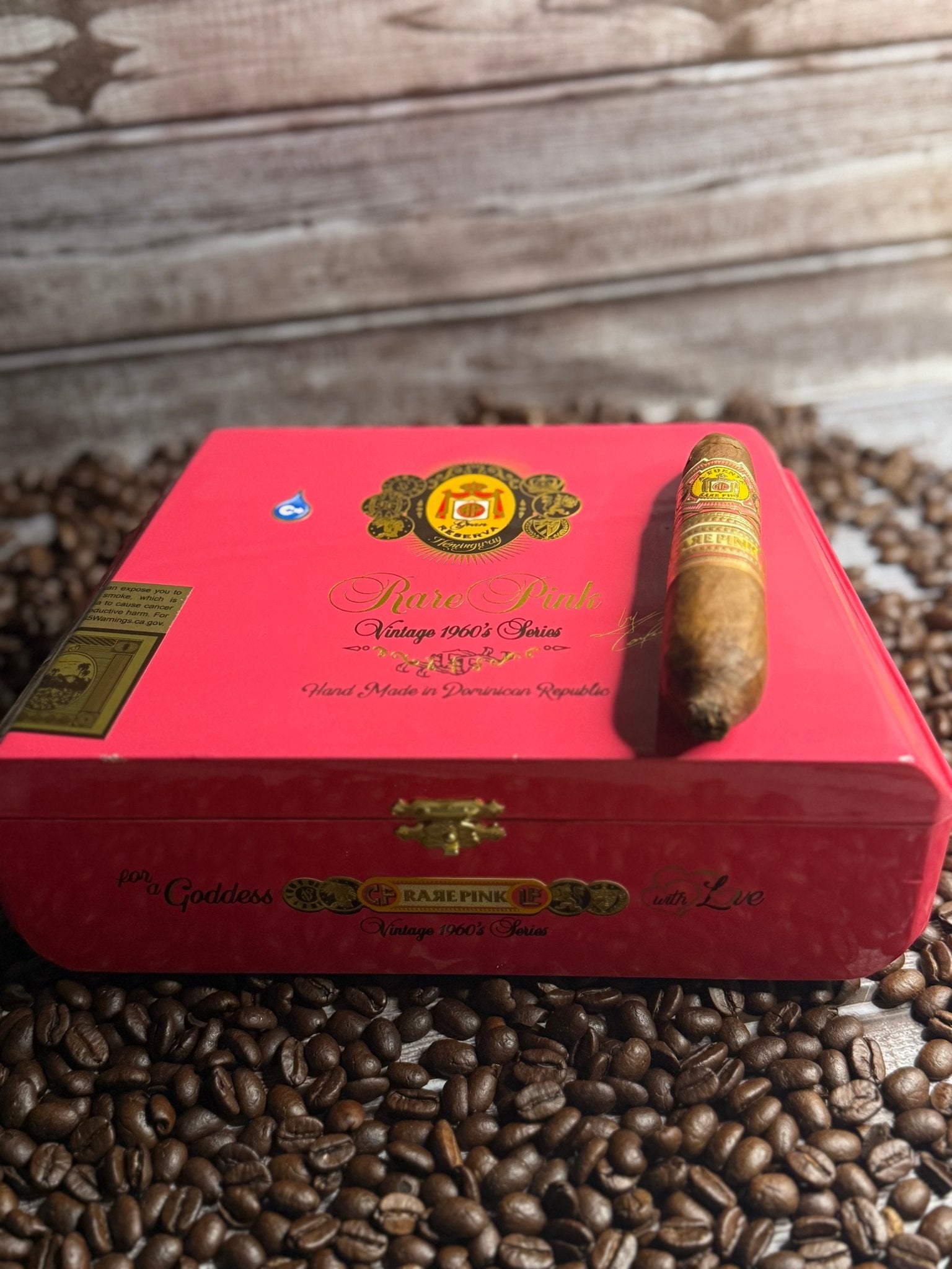 Arturo Fuente Rare Pink Work Of Art - Cigar 30