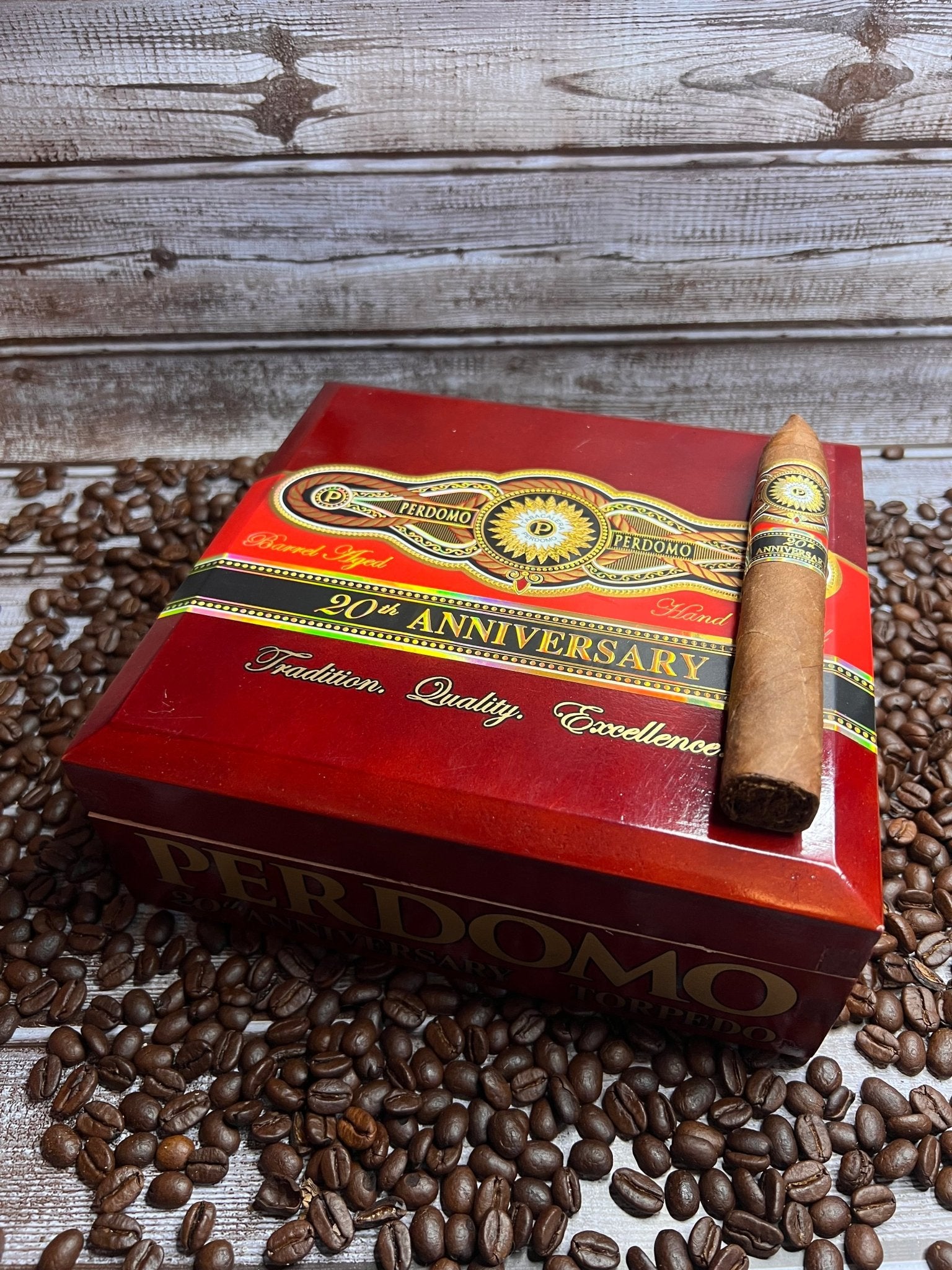 Perdomo 20th Anniversary Sungrown Torpedo T6554 - Cigar 30