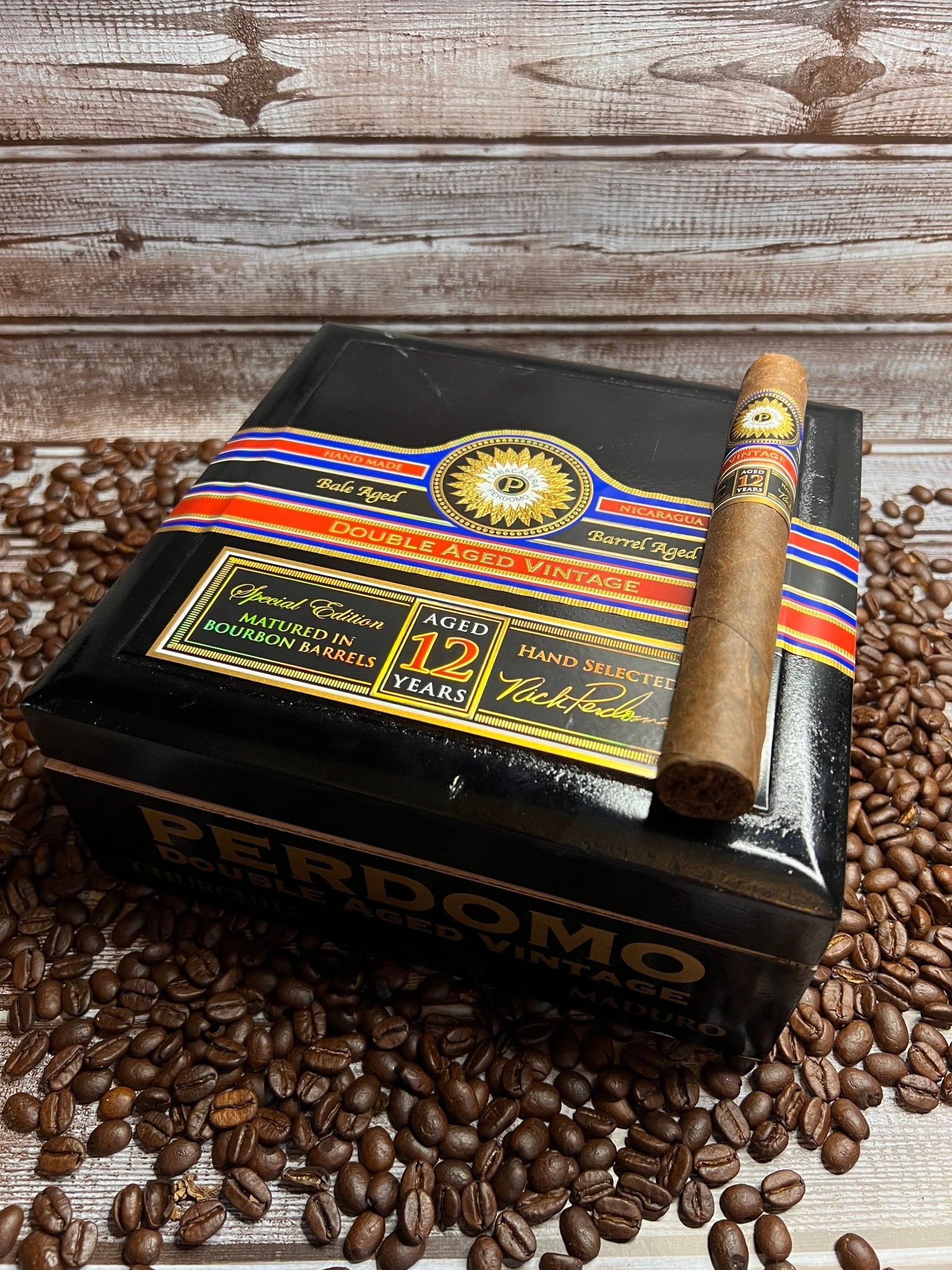 Perdomo Double Aged 12 Year Vintage Maduro Churchill - Cigar 30