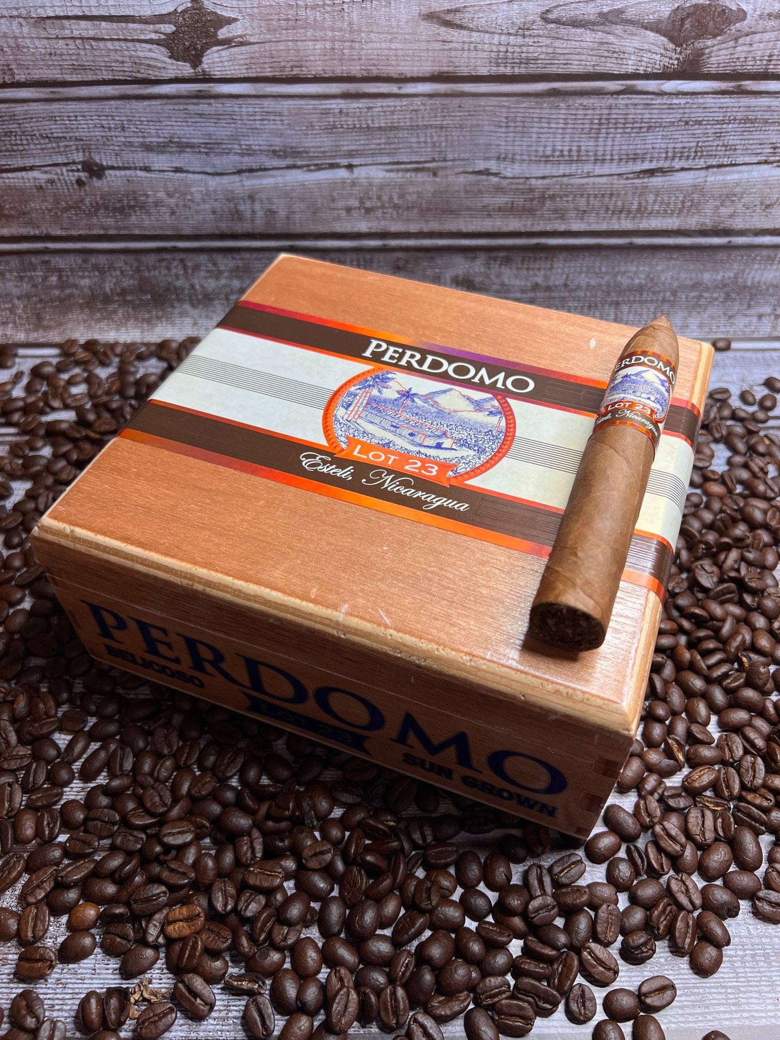 Perdomo Lot 23 Sungrown Belicoso - Cigar 30