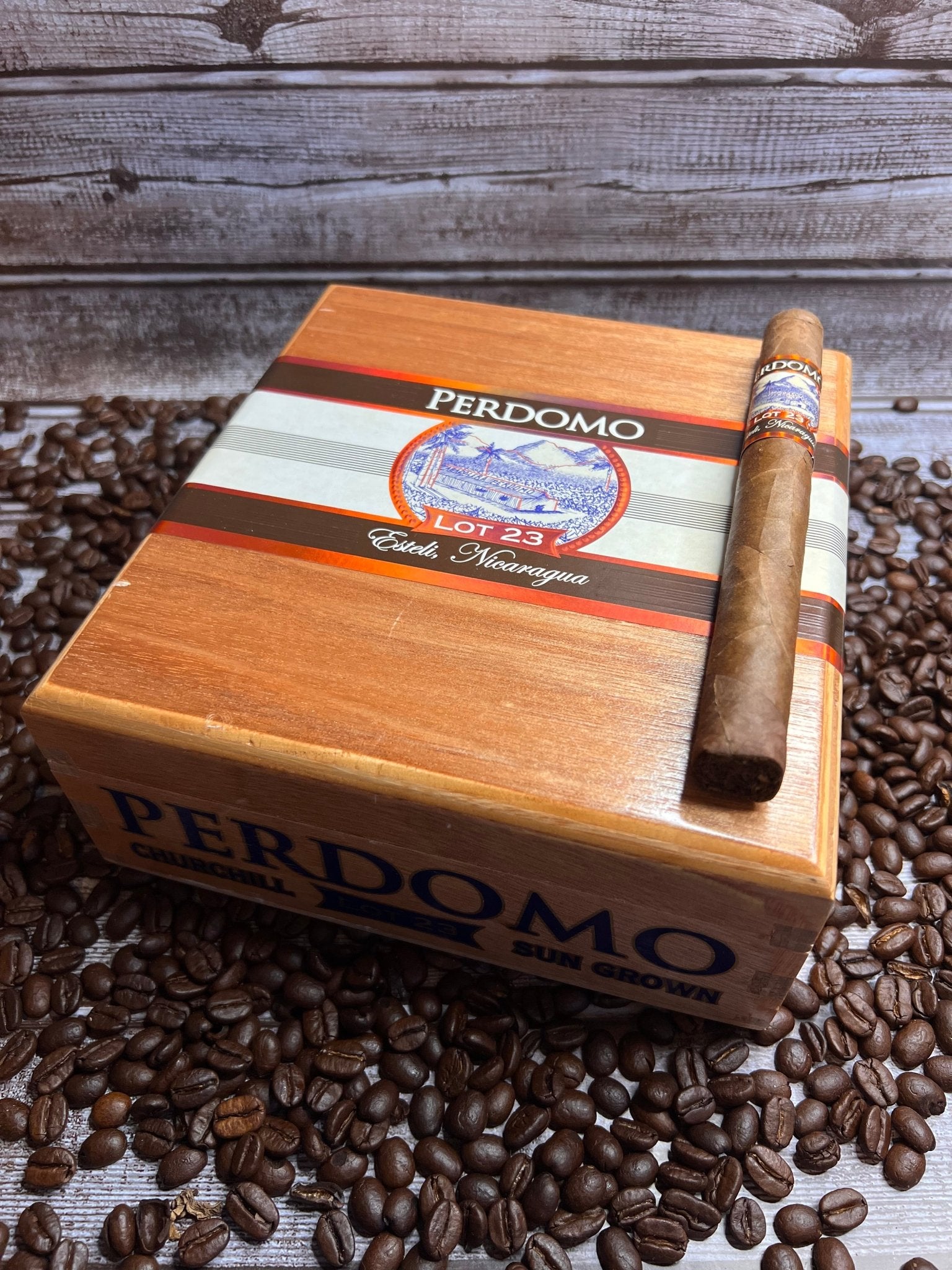 Perdomo Lot 23 Sungrown Churchill - Cigar 30
