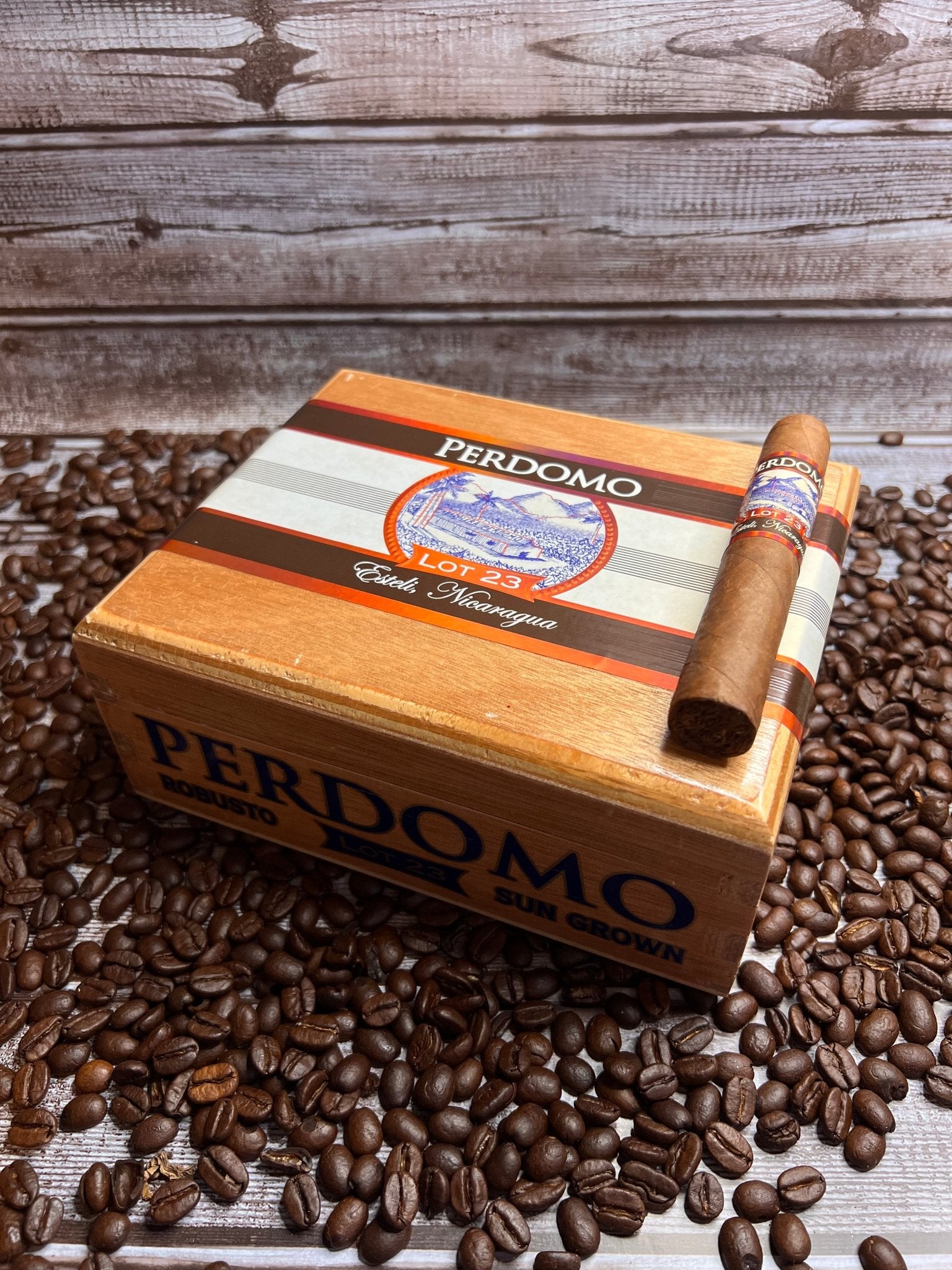 Perdomo Lot 23 Sungrown Robusto - Cigar 30
