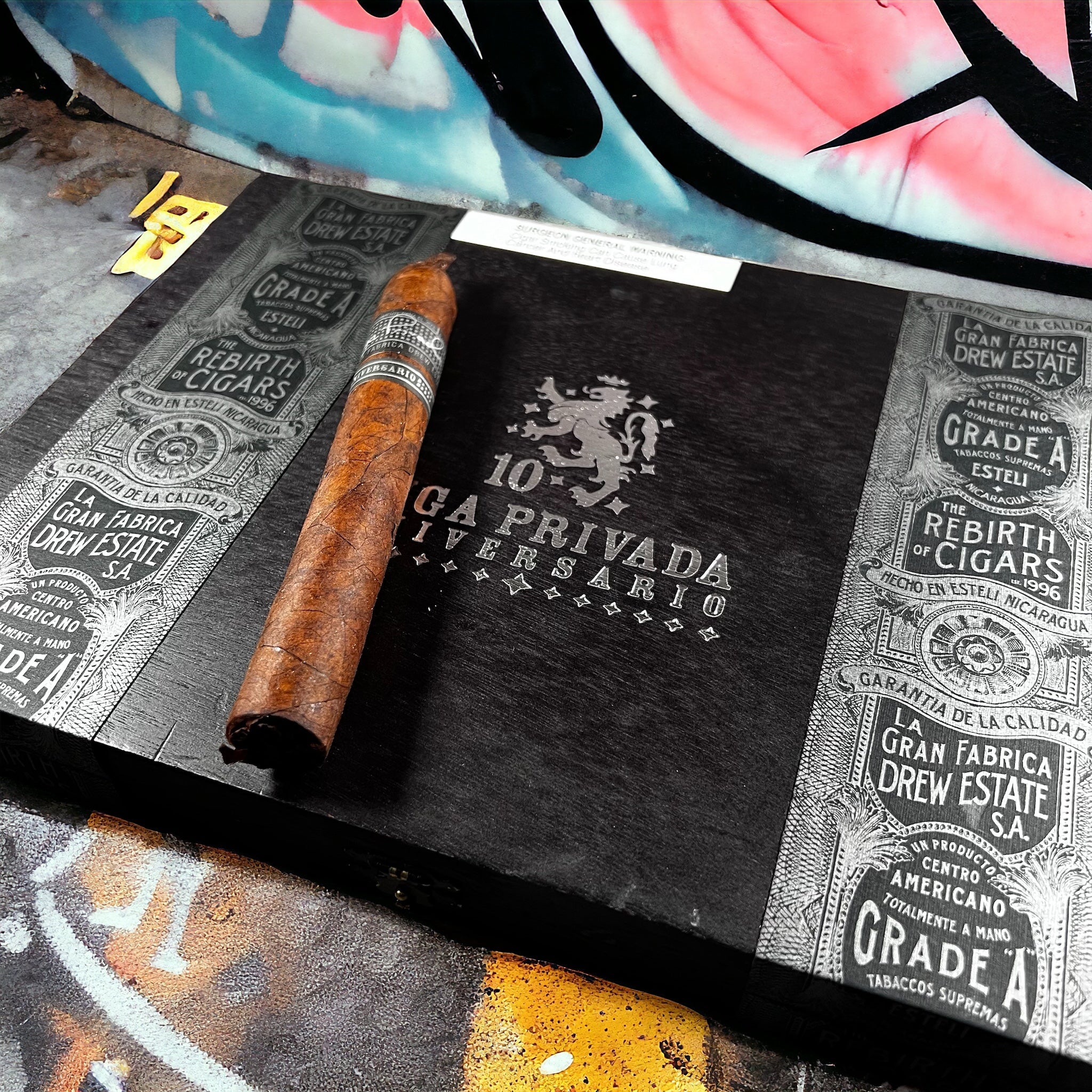 Drew Estate Liga Privada 10 Aniversario Toro - Cigar 30