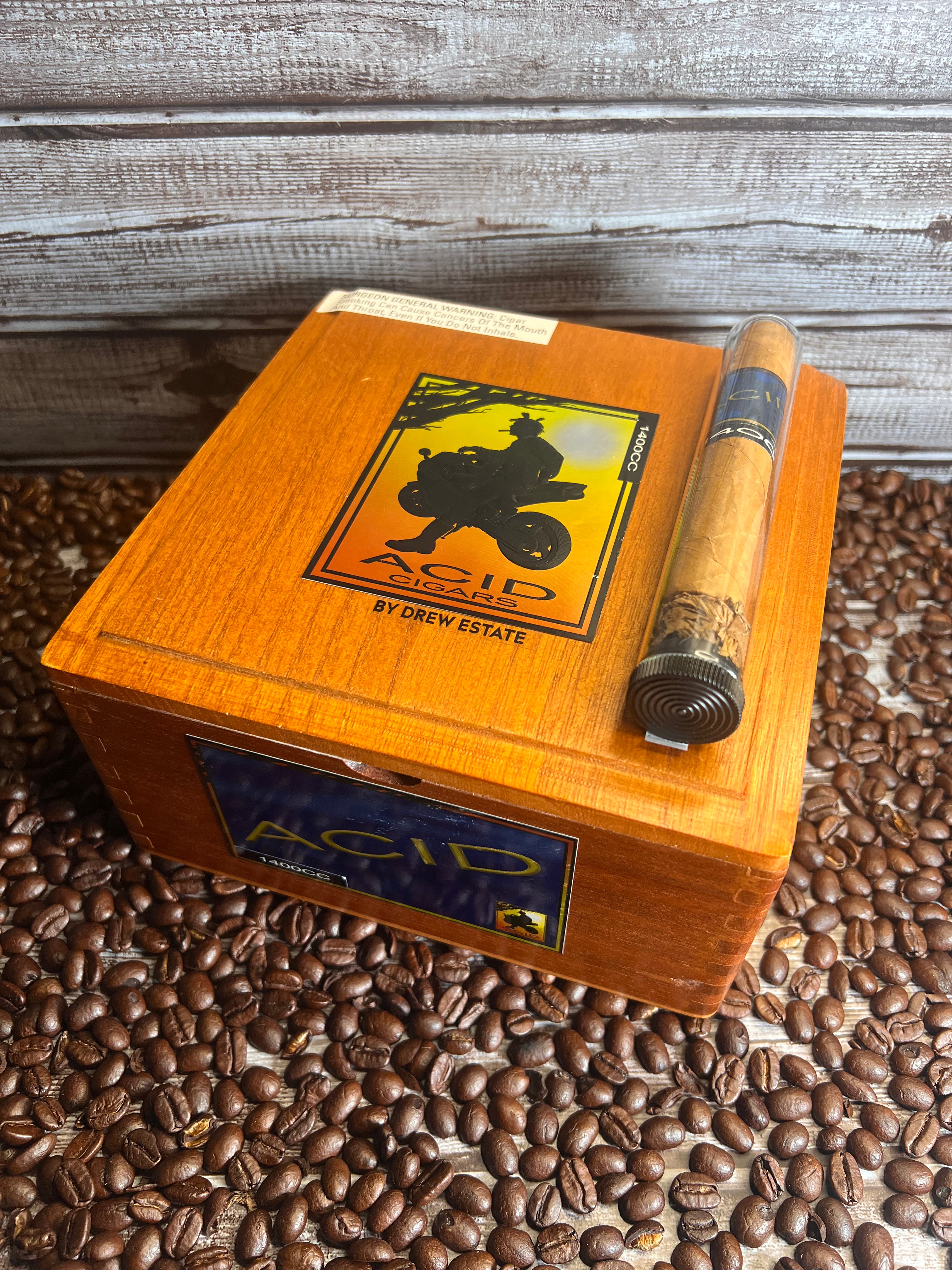 Drew Estate Acid 1400 CC Tubo