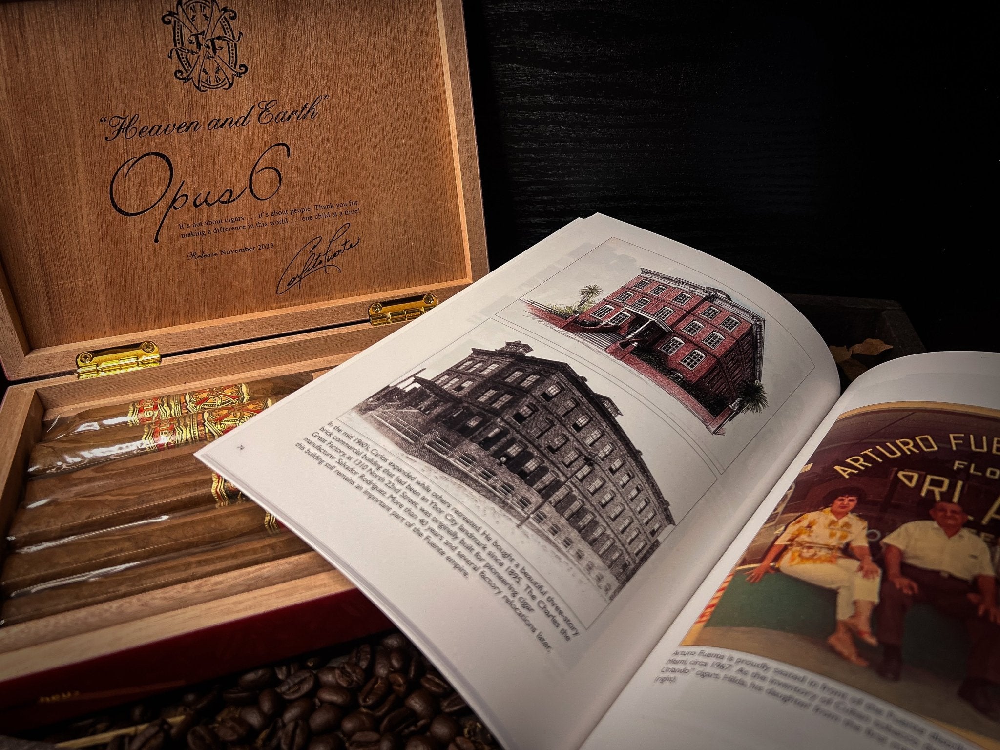 Arturo Fuente Opus 6 Sampler Macassar Ebony Travel Humidor - Cigar 30