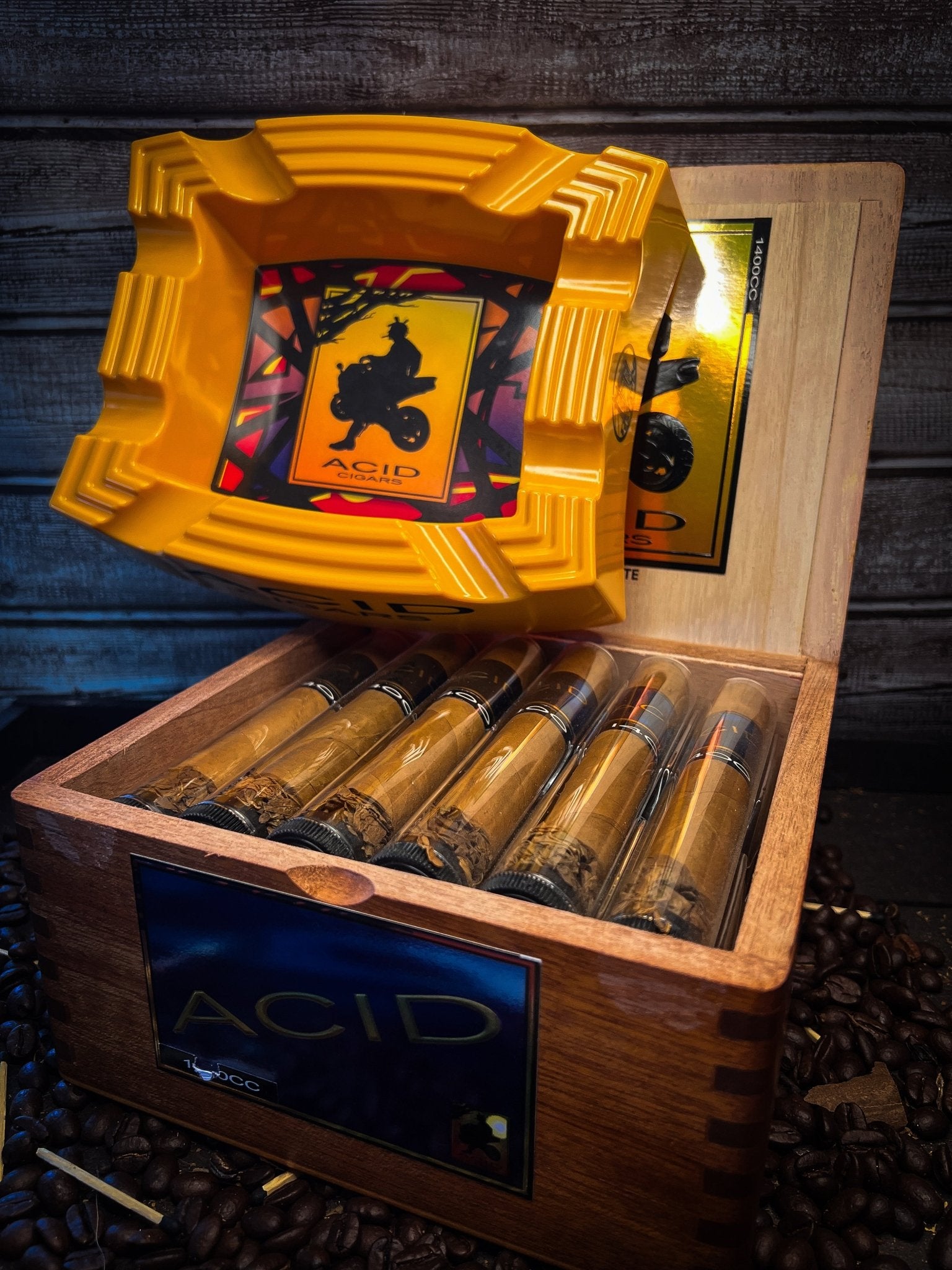 Box of Drew Estate Acid 1400cc with Ashtray - Cigar 30