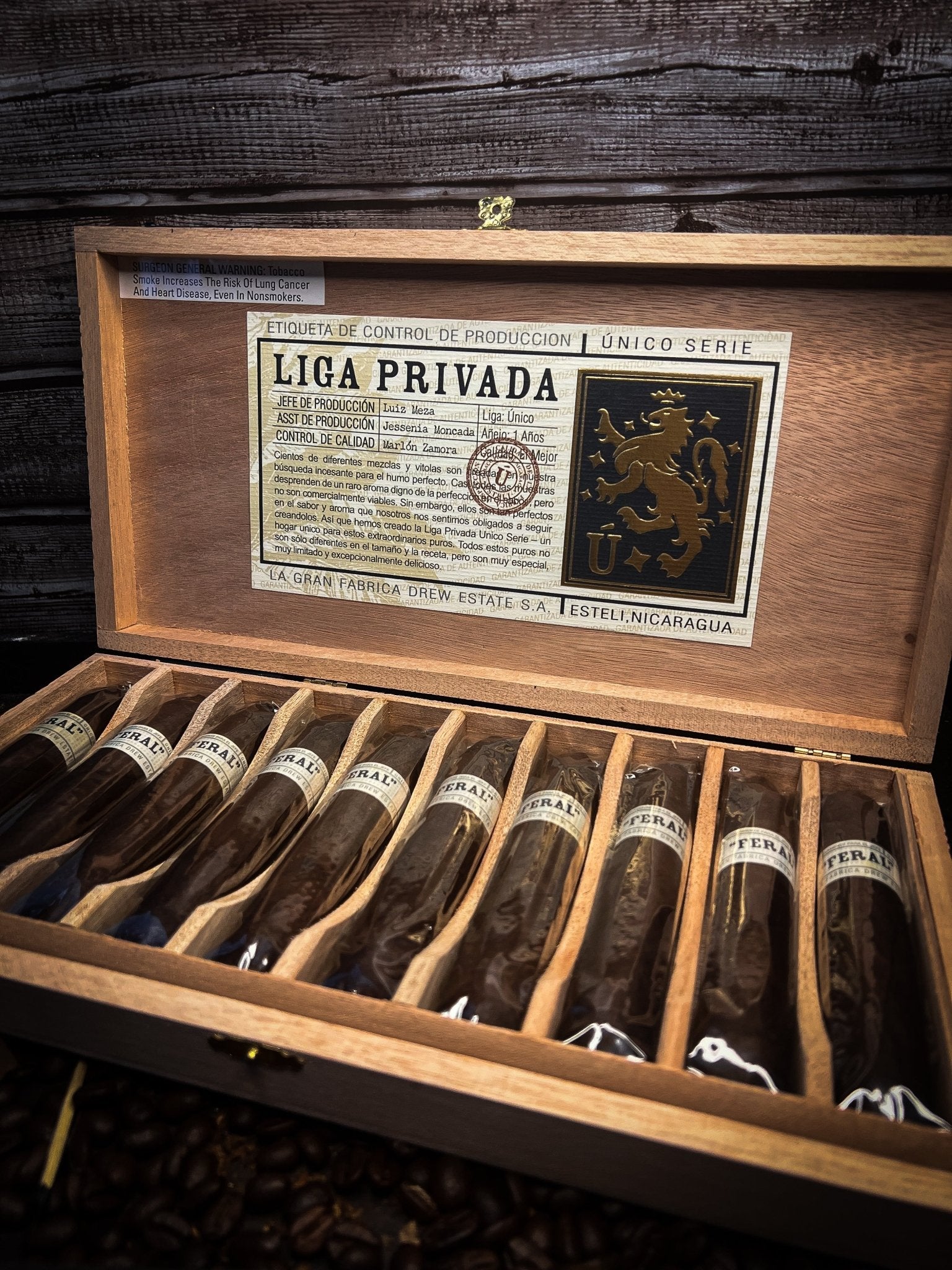 Box of Liga Privada Feral Flying Pigs - Cigar 30