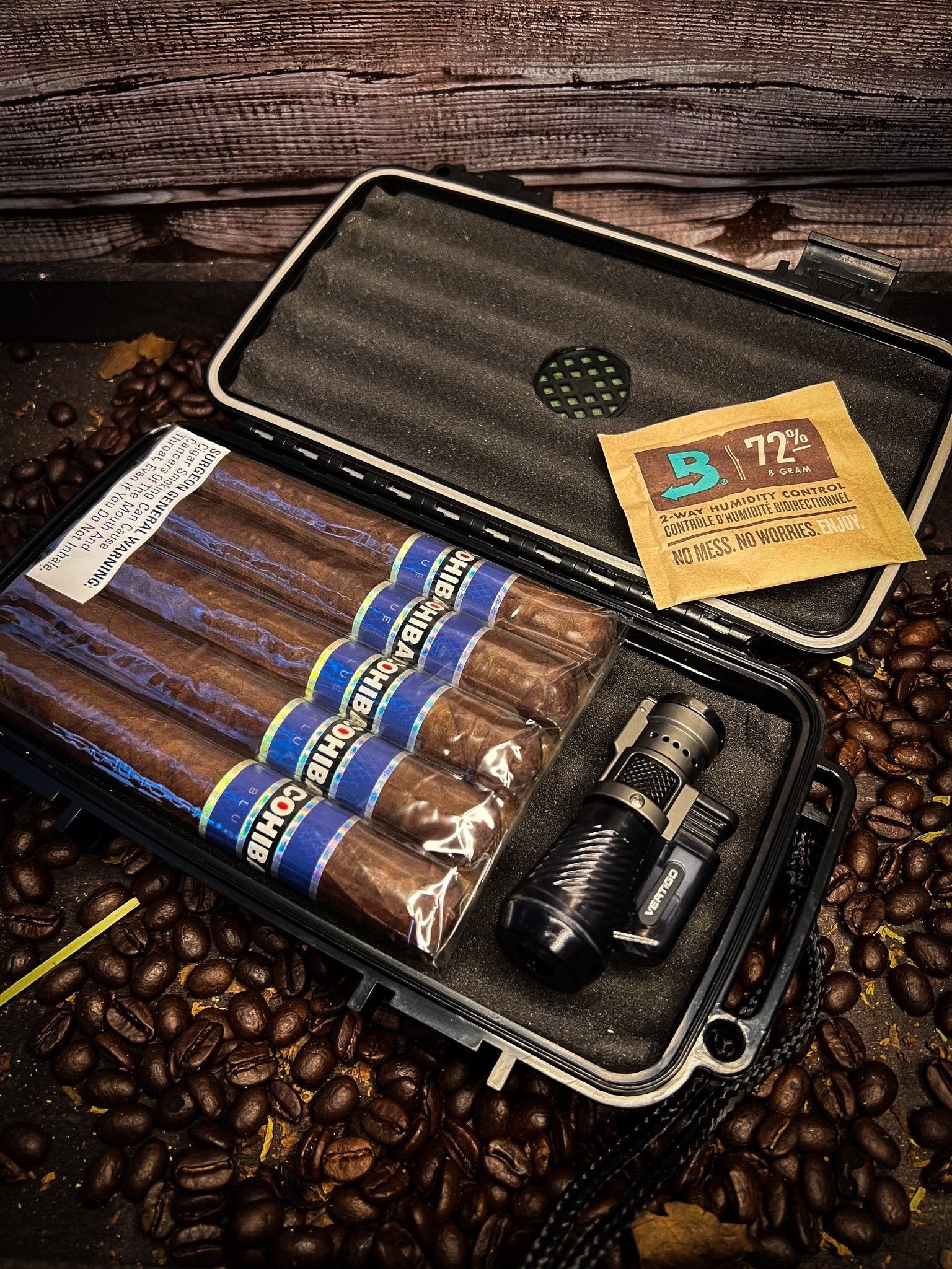 Cohiba Blue Robustos with Travel Case and Vertigo Lighter - Cigar 30