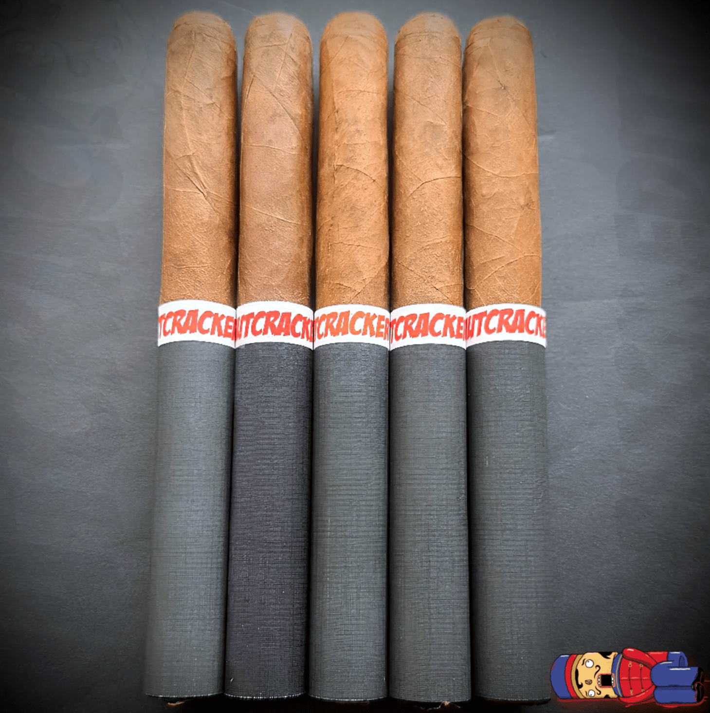 Nomad Nutcracker Black XQ 2025 5 Pack - Cigar 30