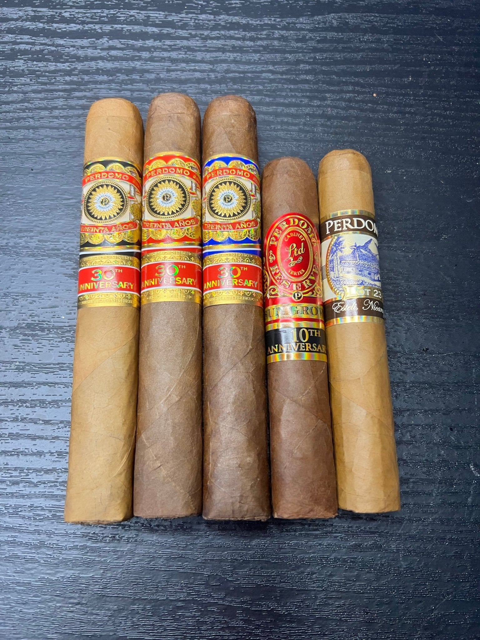 Perdomo 30th Toro Sampler - Cigar 30