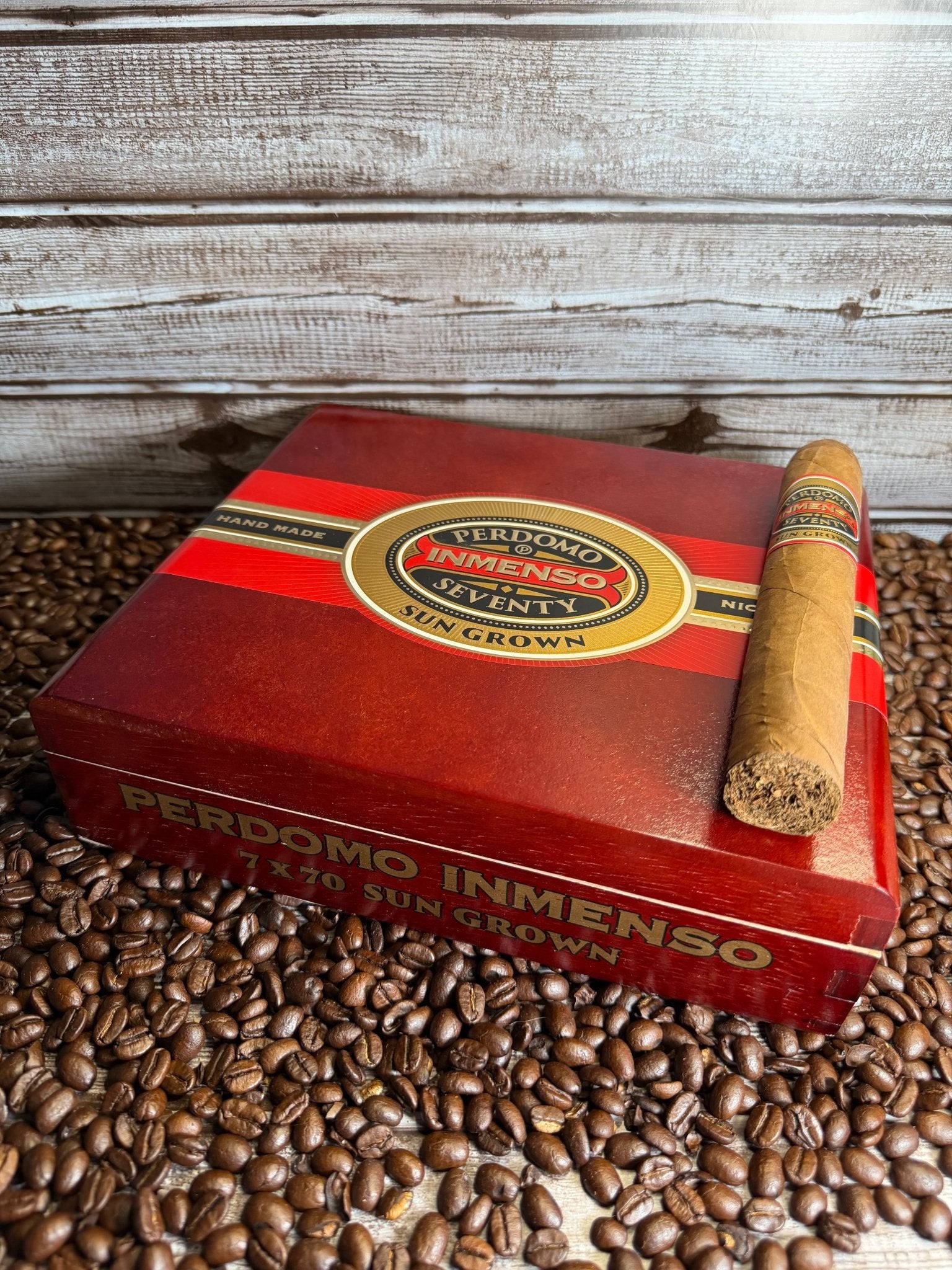 Perdomo Inmenso Seventy Sungrown 7x70 - Cigar 30