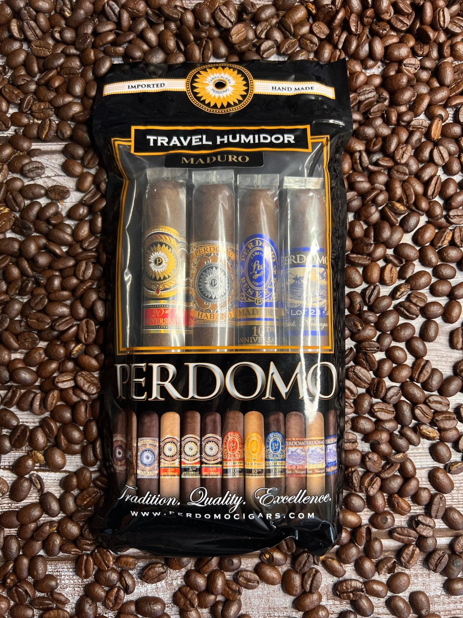 Perdomo Travel Humidor Assorted Maduro– 4 - Cigar Sampler - Cigar 30