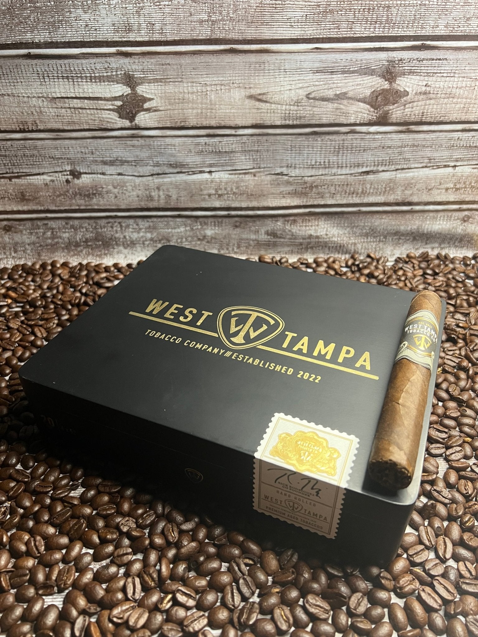 West Tampa Black Toro - Cigar 30
