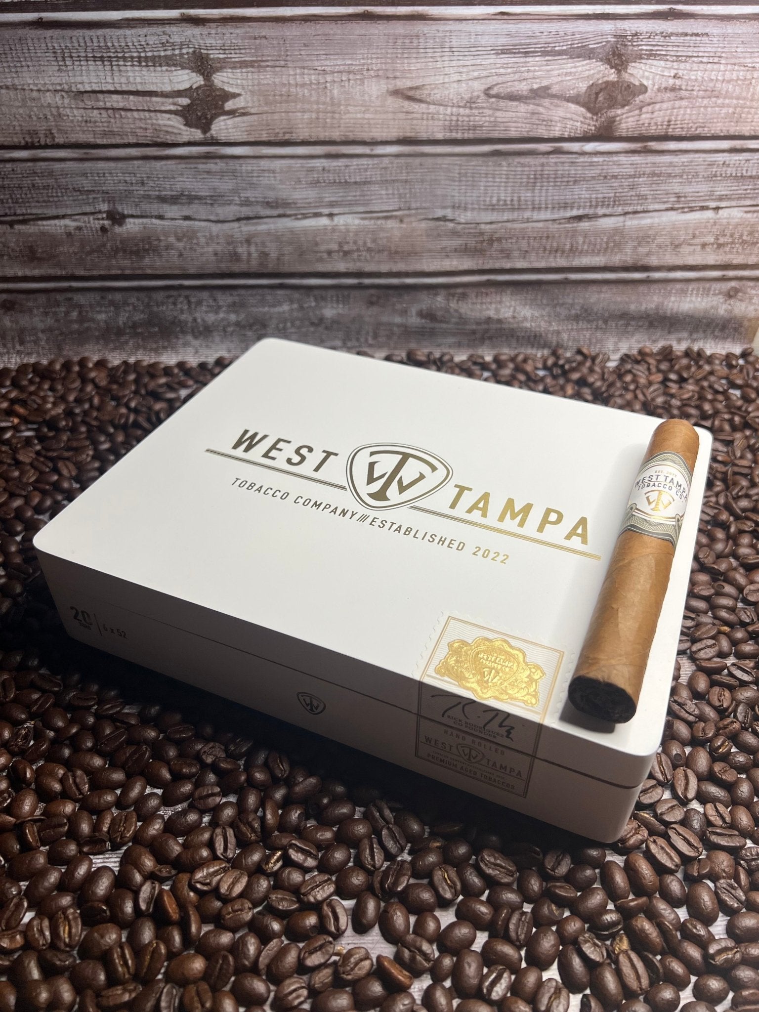 West Tampa White Toro - Cigar 30