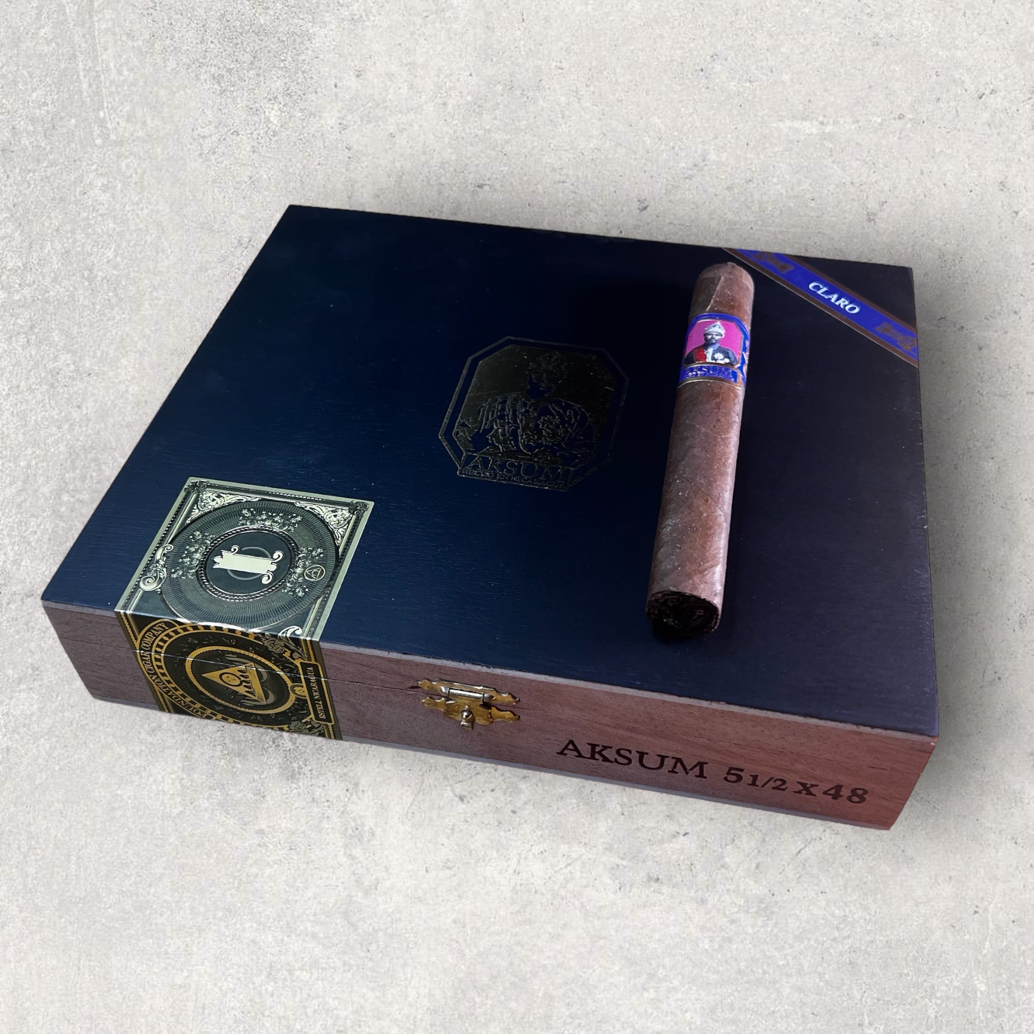Foundation Aksum Claro Corona Gorda - Cigar 30